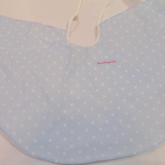 Lot of American Girl Accessories-hangers, curlers, and cape - Picture 3 of 3